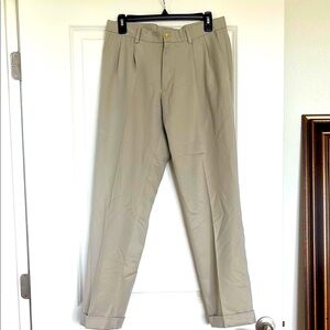 Men's Classic Tan Pants